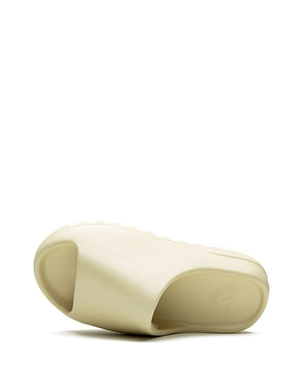 Yeezy Slides Bone