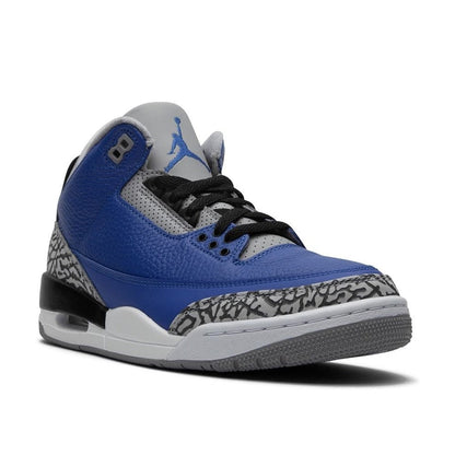 Air Jordan 3 Retro Varsity Royal