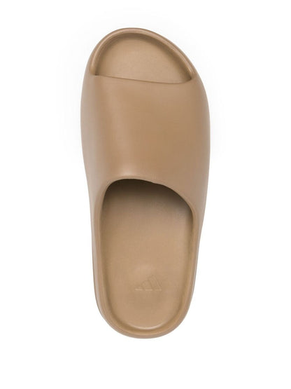 YEEZY Slide Core