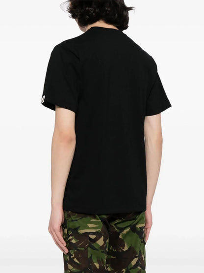 A BATHING APE® playera College