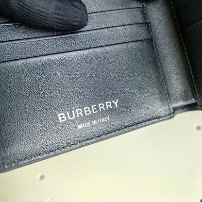 Cartera Burberry de Cuero Premium Color Gris/Negro